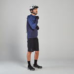 Product thumbnail 2 of 10