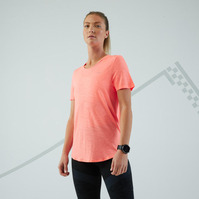 





T-shirt running sans couture Femme - KIPRUN Run 500 Confort, photo 1 of 5
